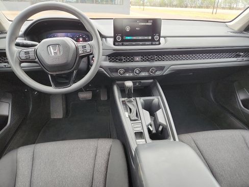 Certified 2024 Honda Accord LX image 9