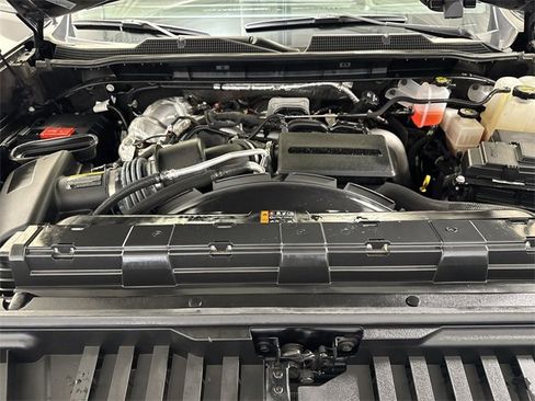 Used 2024 Chevrolet Silverado 2500 High Country w/ High Country Premium Package image 31