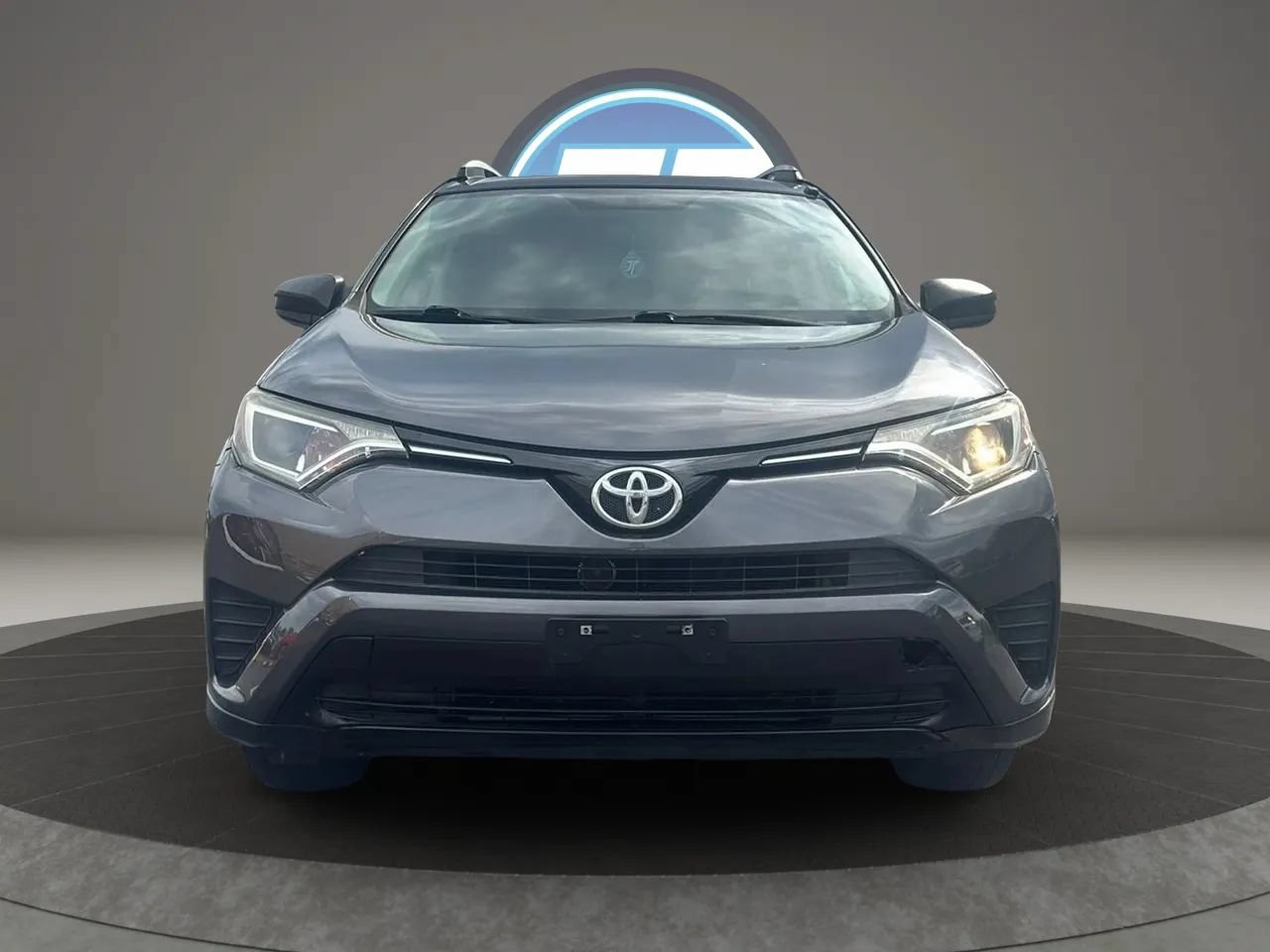 Used 2016 Toyota RAV4 LE FWD image 4