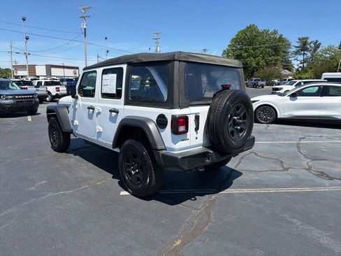 Used 2020 Jeep Wrangler Unlimited Sport AWD/4WD image 5