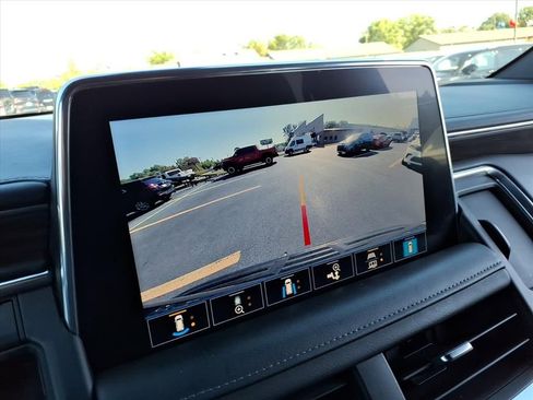 Used 2021 Chevrolet Tahoe Z71 w/ Z71 Signature Package image 34