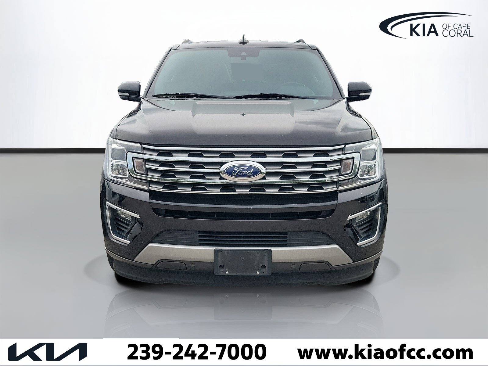 Used 2020 Ford Expedition Max Limited RWD image 2