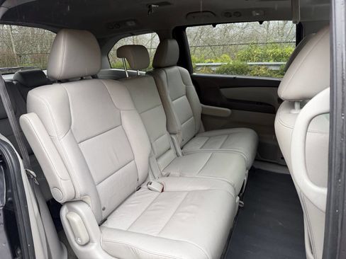 Used 2014 Honda Odyssey EX-L image 27