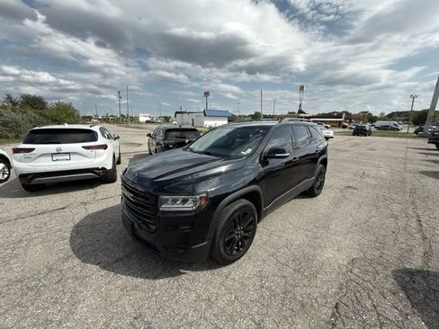 Used 2022 GMC Acadia SLE w/ Infotainment Package AWD/4WD image 2