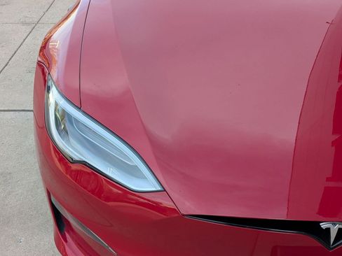Used 2021 Tesla Model S Plaid image 11