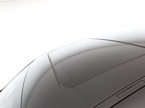 Used 2024 BMW i5 eDrive40i w/ M Sport Package image 10