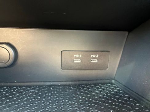 Used 2026 Nissan Pathfinder SV FWD image 22