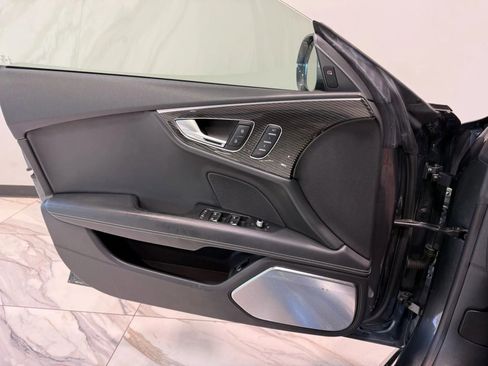 Used 2016 Audi RS 7 Prestige w/ Carbon-Optic Package image 12