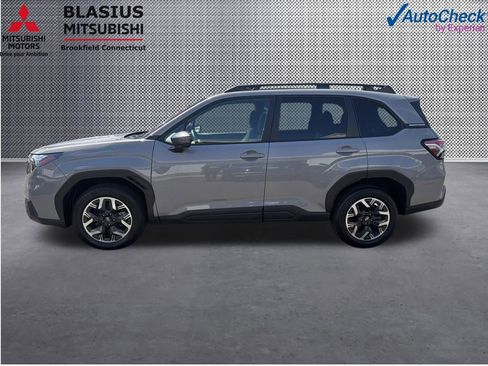 Used 2025 Subaru Forester Premium w/ Convenience Package #1 AWD/4WD image 14
