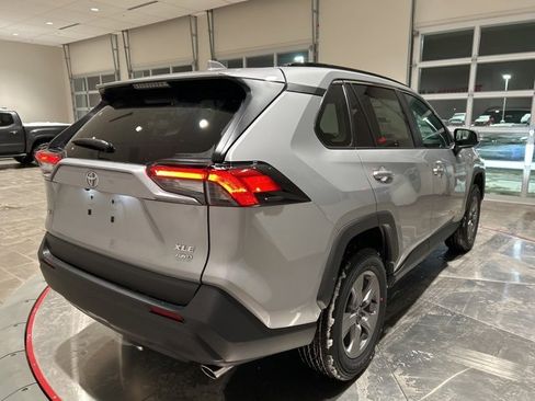 New 2025 Toyota RAV4 XLE image 6