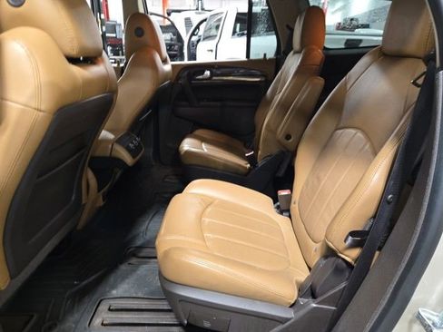Used 2016 Buick Enclave Leather AWD/4WD image 12