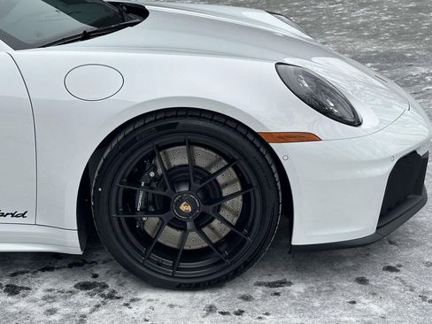 New 2026 Porsche 911 GTS image 9