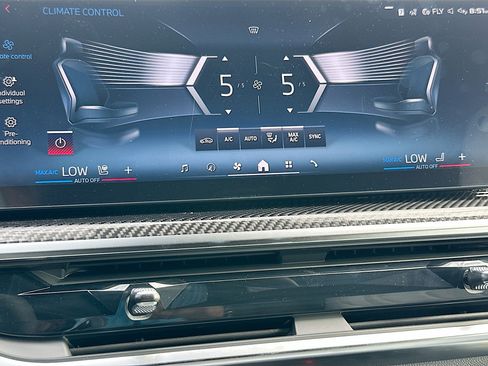 New 2027 BMW X6 M60i AWD/4WD image 13