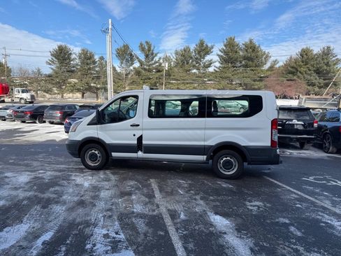 Used 2015 Ford Transit 150 XL RWD image 10