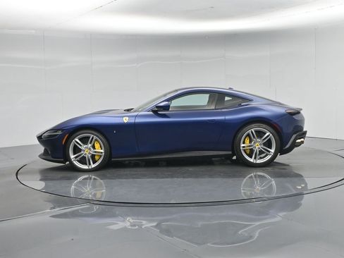 Used 2023 Ferrari Roma RWD image 29