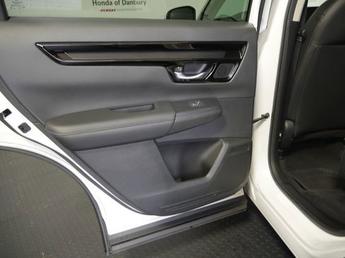 Used 2023 Honda CR-V EX-L image 12