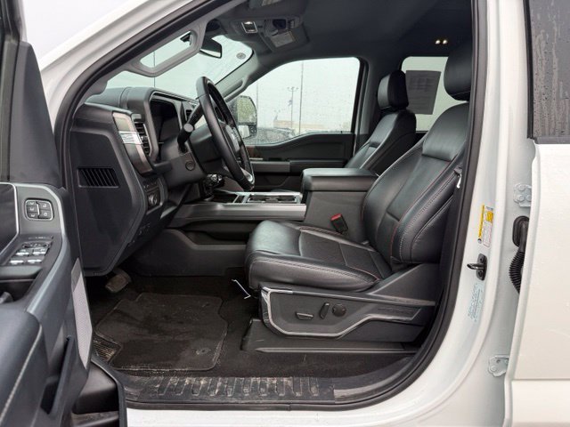 Used 2024 Ford F350 Lariat w/ Black Appearance Package AWD/4WD image 14
