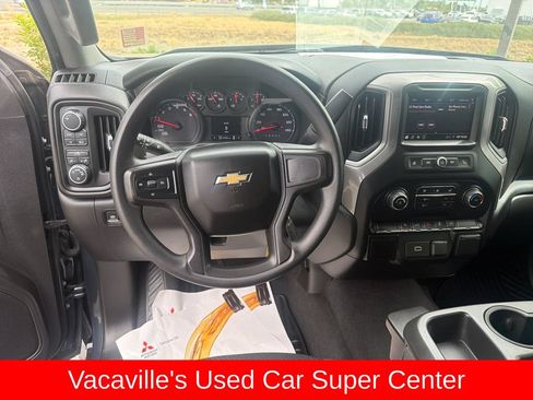 Used 2020 Chevrolet Silverado 1500 Custom w/ Custom Value Package AWD/4WD image 13