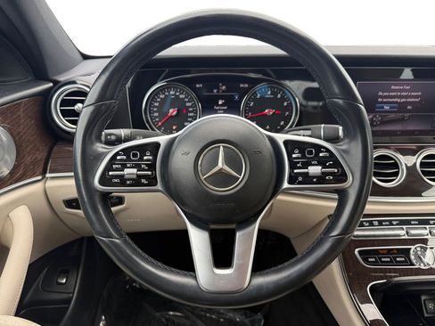 Used 2019 Mercedes-Benz E 300 image 13