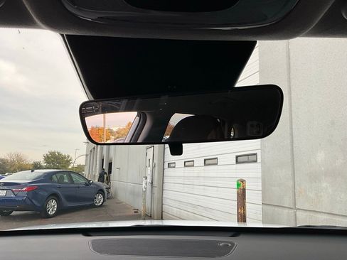 Used 2025 Hyundai Kona SEL image 18