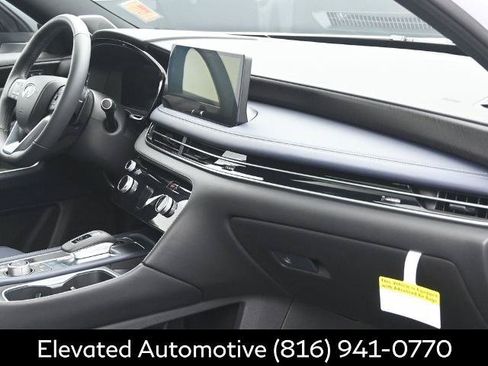 Certified 2026 INFINITI QX60 Sport w/ Dark Cargo Package AWD/4WD image 6