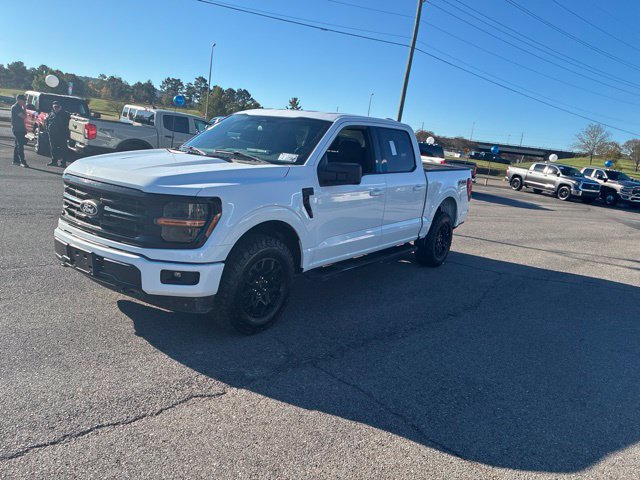 Used 2025 Ford F150 XLT w/ Equipment Group 301A Standard AWD/4WD image 9