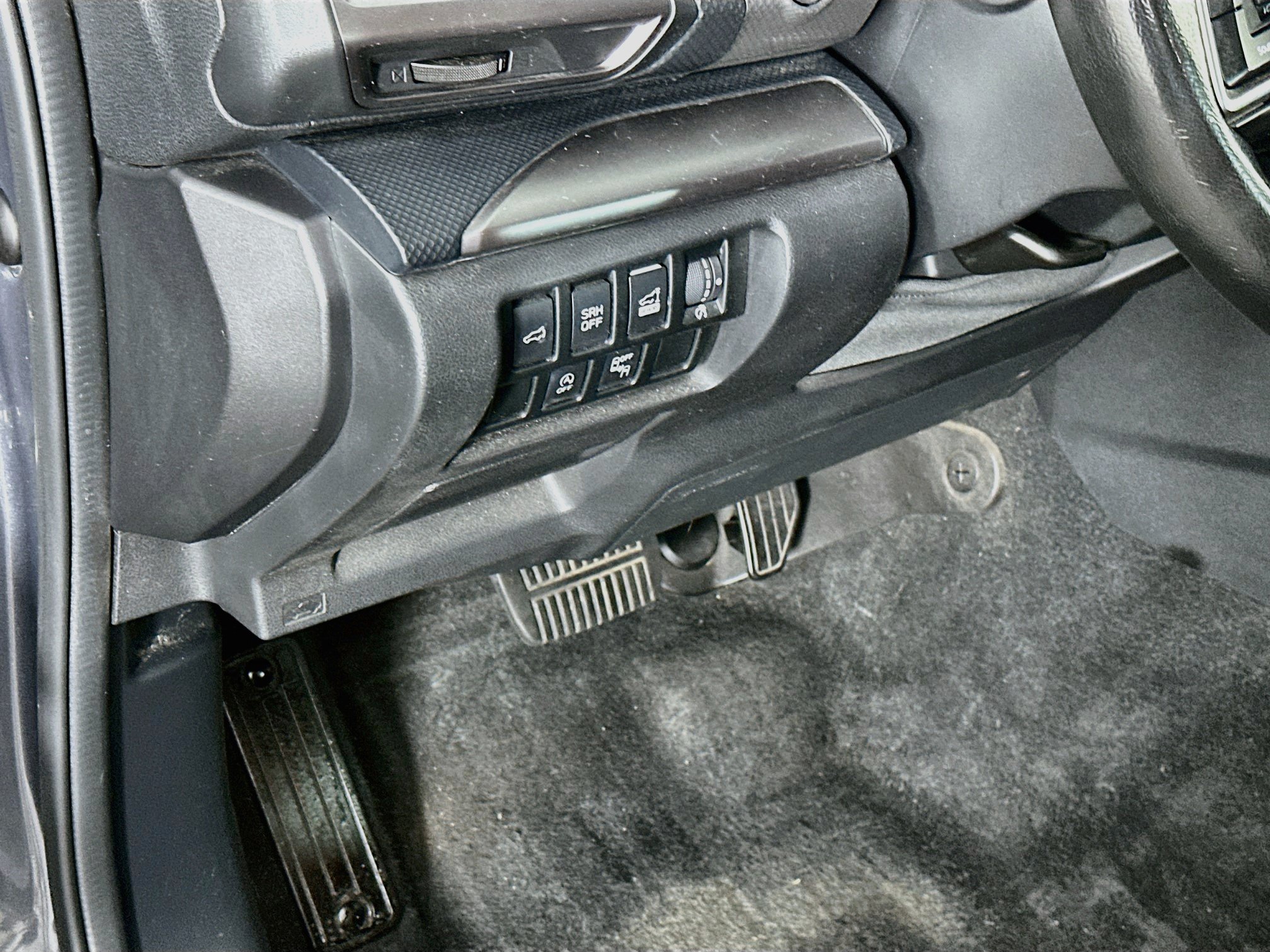 Used 2021 Subaru Forester Premium AWD/4WD image 17