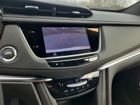 New 2026 Cadillac XT5 Luxury w/ LPO, Floor Liner Package AWD/4WD image 25