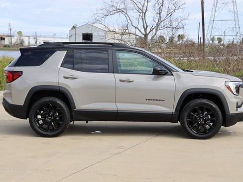 New 2026 GMC Terrain Elevation w/ Elevation Premium Package image 4