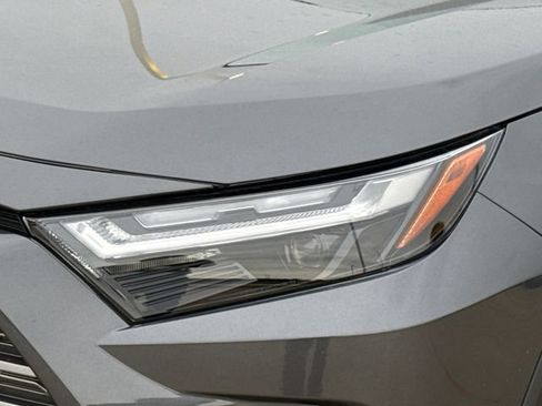 Used 2025 Toyota RAV4 Limited FWD image 4
