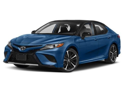 Used 2020 Toyota Camry XSE image 1