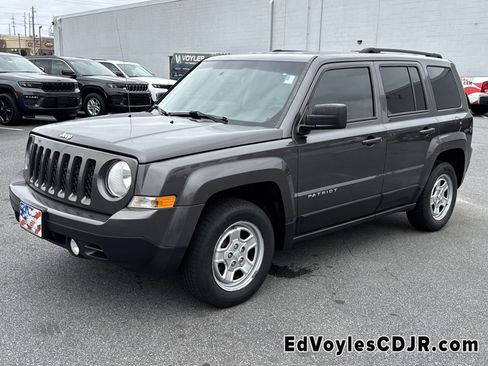 Used 2016 Jeep Patriot Sport w/ Power Value Group image 8