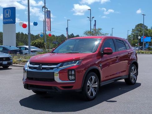 Used 2024 Mitsubishi Outlander Sport AWD image 9