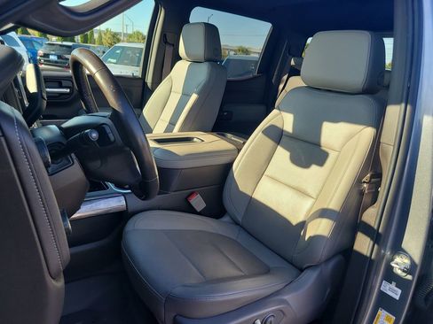 Used 2022 Chevrolet Silverado 1500 LTZ w/ LTZ Premium Package image 18