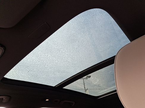 New 2026 Volvo XC60 B5 Plus w/ Protection Package Premier image 9