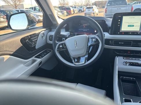 New 2026 Lincoln Aviator Reserve AWD/4WD image 31