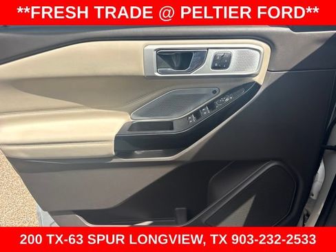 Used 2021 Ford Explorer Platinum w/ Equipment Group 601A AWD/4WD image 26