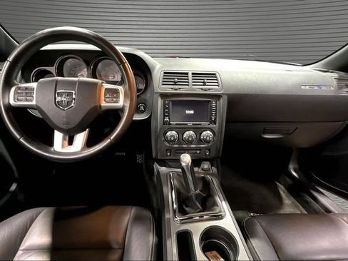 Used 2013 Dodge Challenger R/T RWD image 7