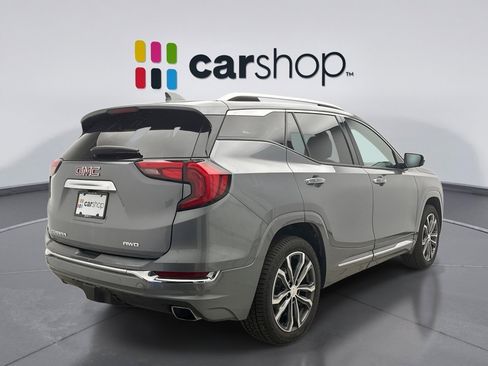 Used 2020 GMC Terrain Denali w/ Denali Premium Package AWD/4WD image 5