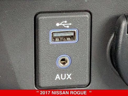 Used 2017 Nissan Rogue SL w/ SL Premium Package AWD/4WD image 28