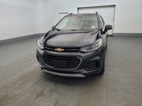 Used 2018 Chevrolet Trax LT w/ LT Convenience Package FWD image 15