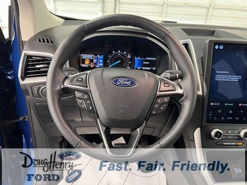 Used 2024 Ford Edge SEL image 38