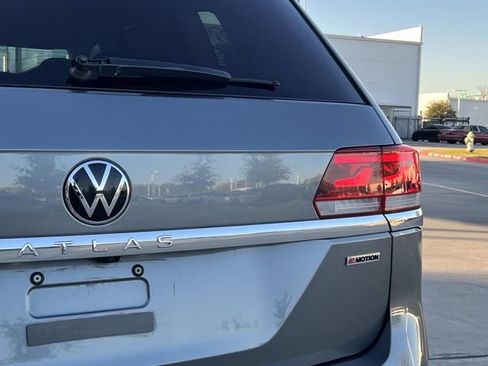 Used 2022 Volkswagen Atlas SE image 5