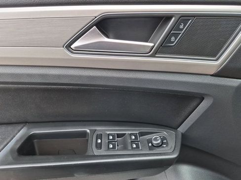 Used 2018 Volkswagen Atlas SE AWD/4WD image 27