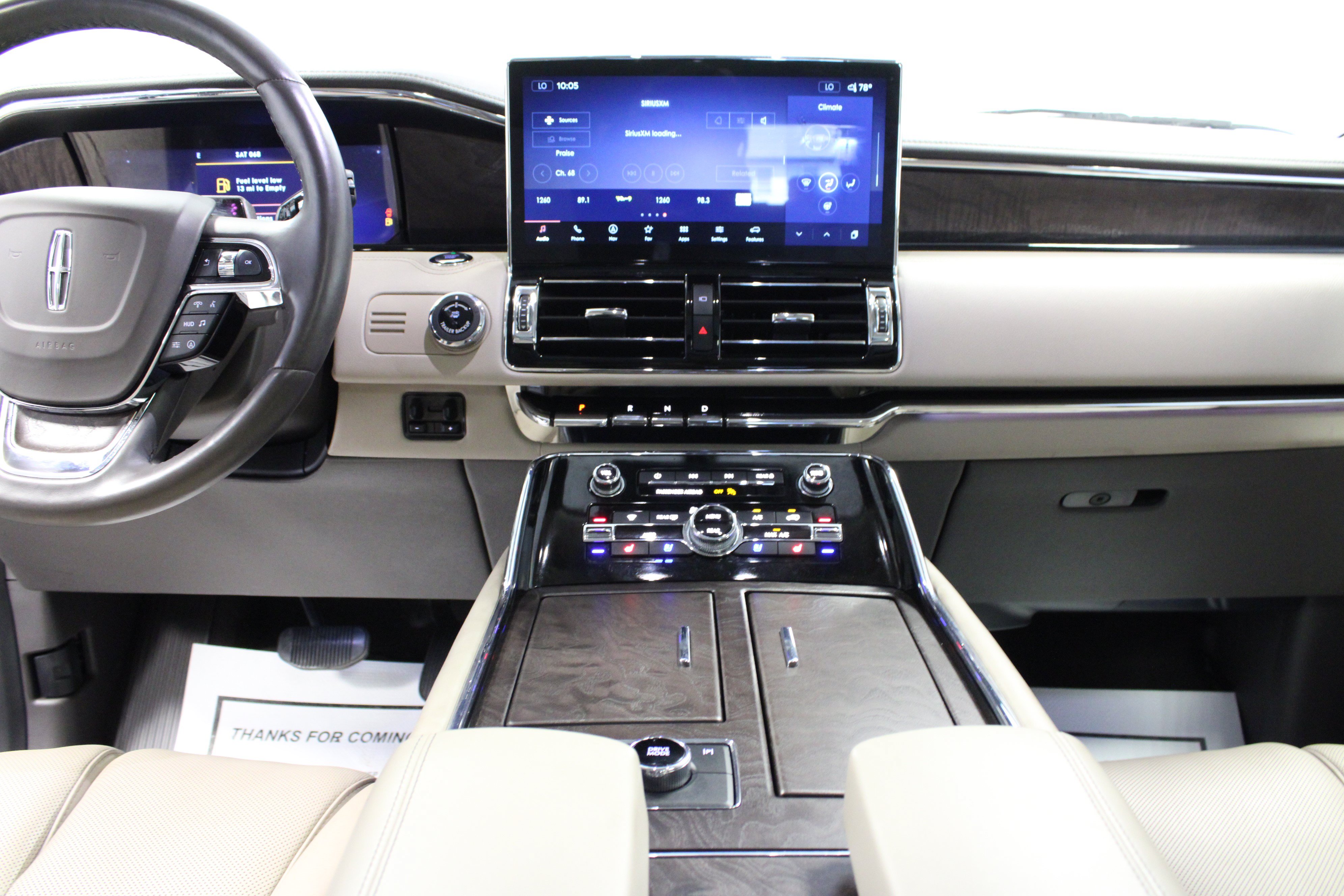Used 2024 Lincoln Navigator Reserve AWD/4WD image 19
