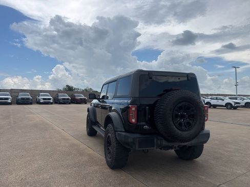 Used 2022 Ford Bronco Wildtrak AWD/4WD image 17