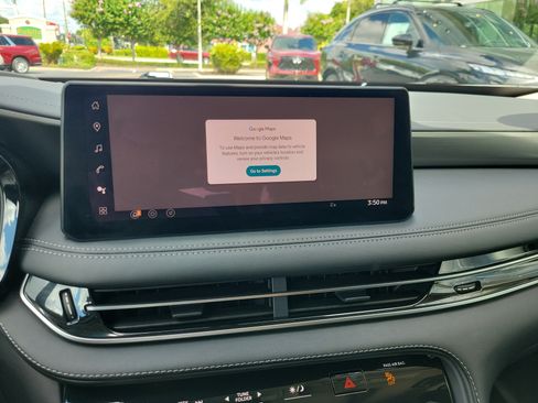 Certified 2026 INFINITI QX60 Luxe w/ Cargo Package FWD image 22