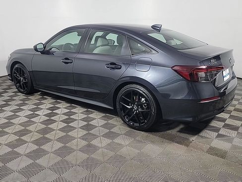 Certified 2025 Honda Civic Sport image 9