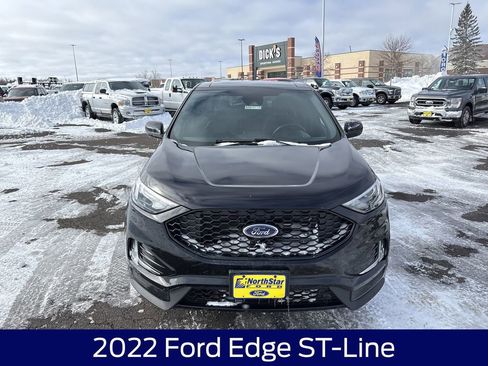 Used 2022 Ford Edge ST-Line w/ Class II Trailer Tow Package image 4