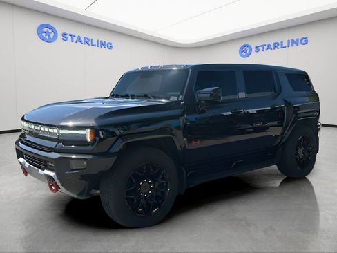 Certified 2025 GMC Hummer EV 2X w/ LPO, Sport Package AWD/4WD image 2